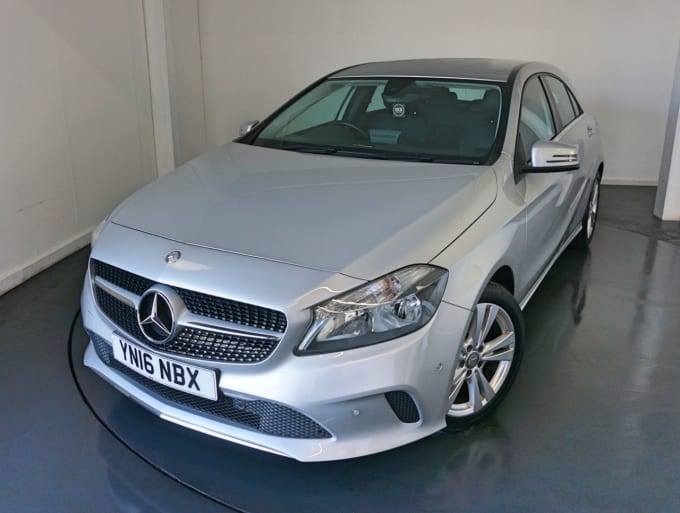 2025 Mercedes-benz A-class