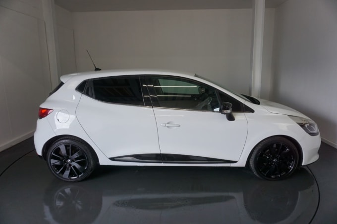2025 Renault Clio