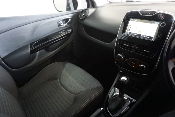 2025 Renault Clio