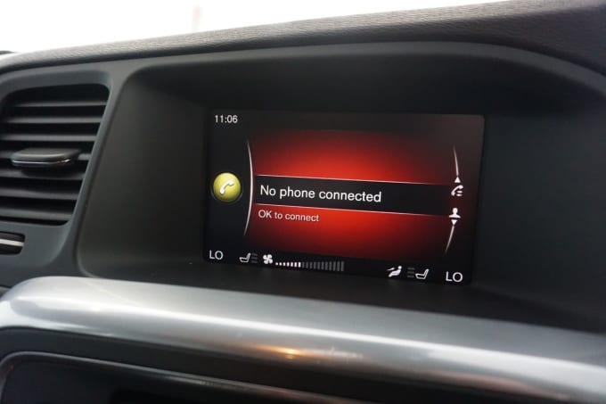 2025 Volvo V60