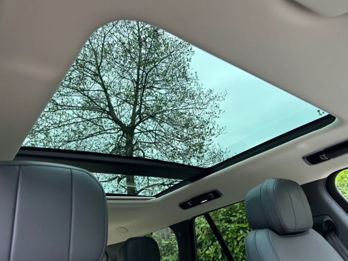 2025 Land Rover Range Rover