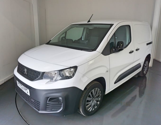 2025 Peugeot Partner