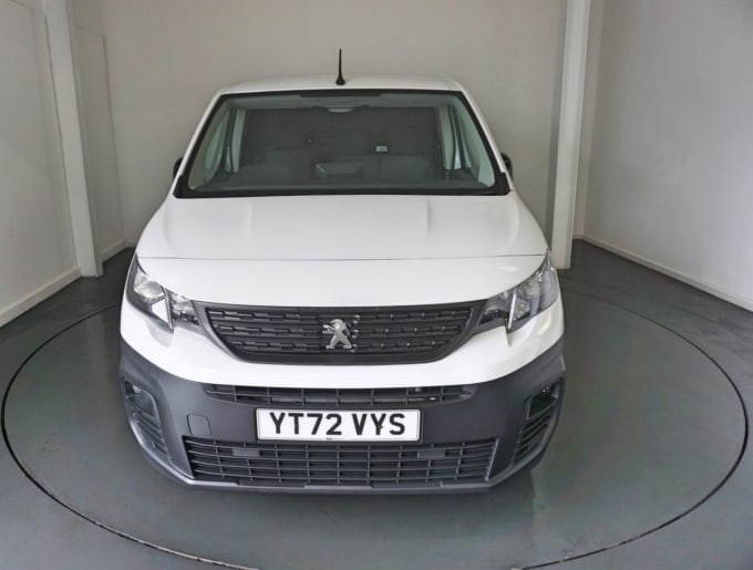 2025 Peugeot Partner