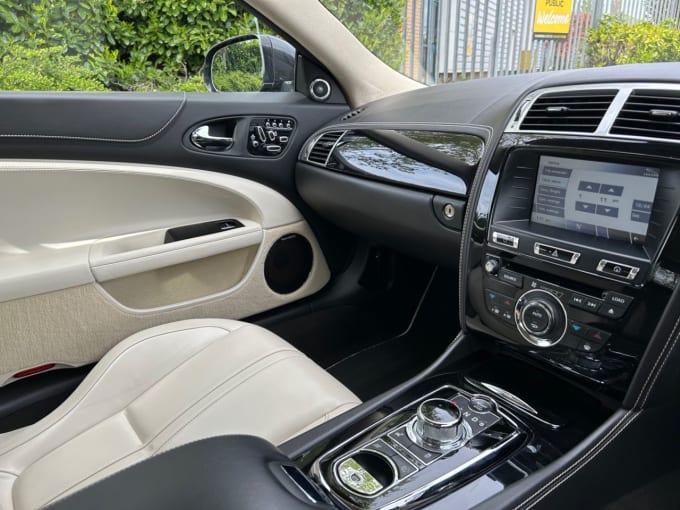 2025 Jaguar Xk