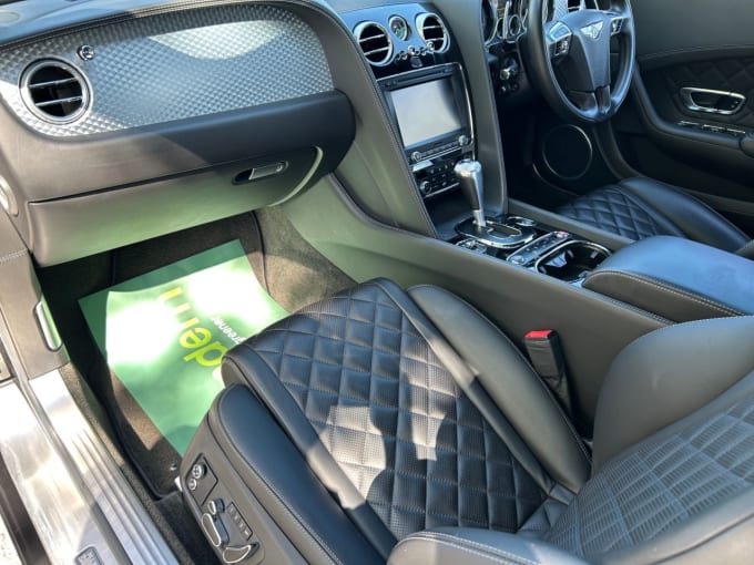 2025 Bentley Continental