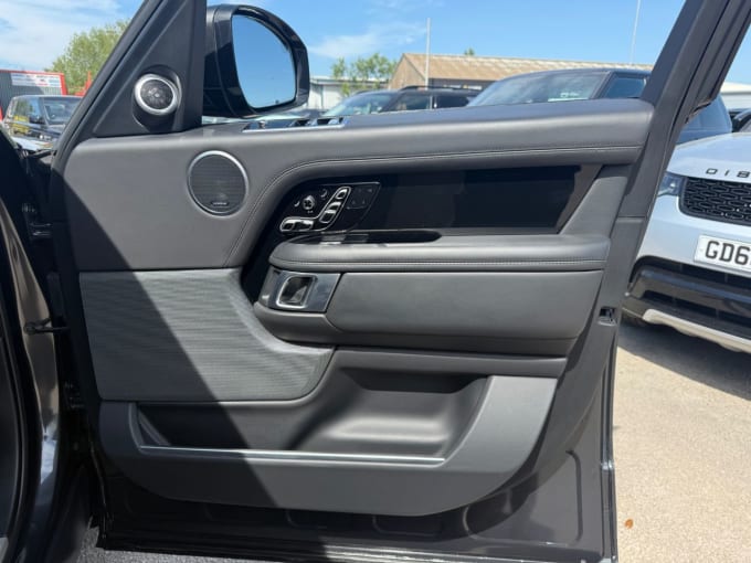 2025 Land Rover Range Rover