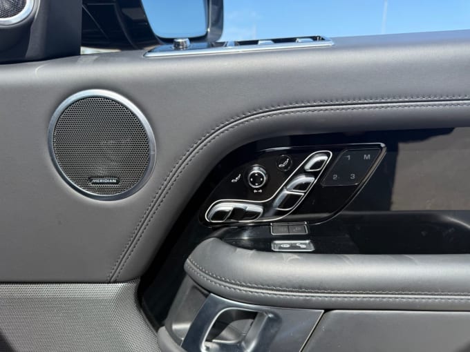 2025 Land Rover Range Rover