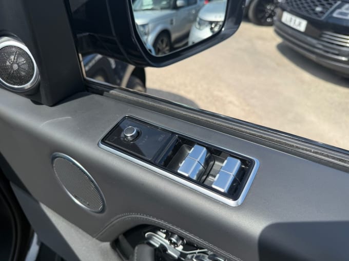 2025 Land Rover Range Rover