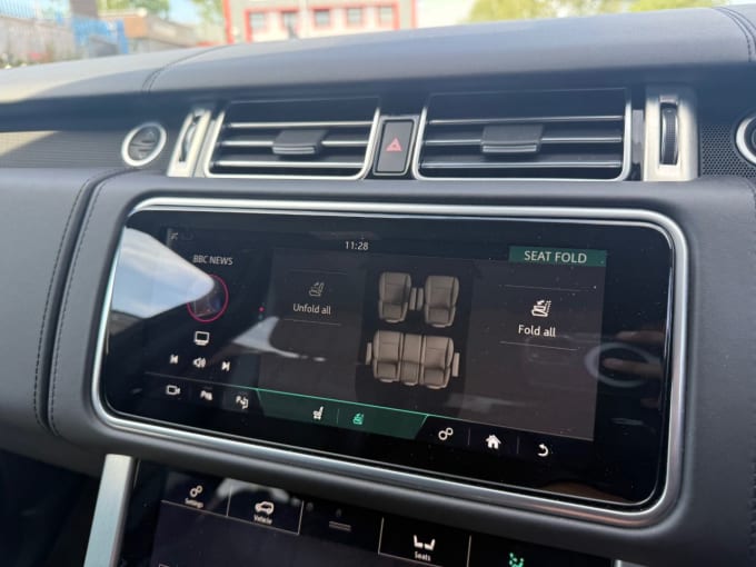 2025 Land Rover Range Rover