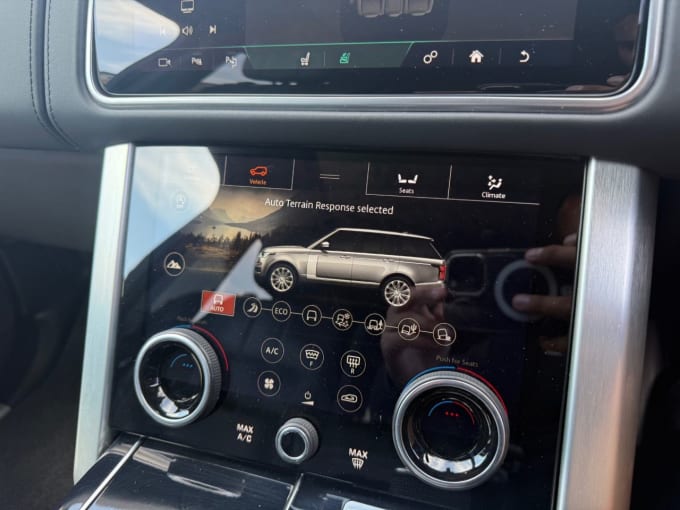 2025 Land Rover Range Rover