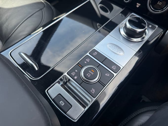 2025 Land Rover Range Rover