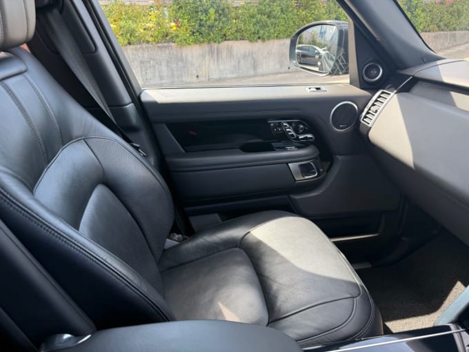 2025 Land Rover Range Rover