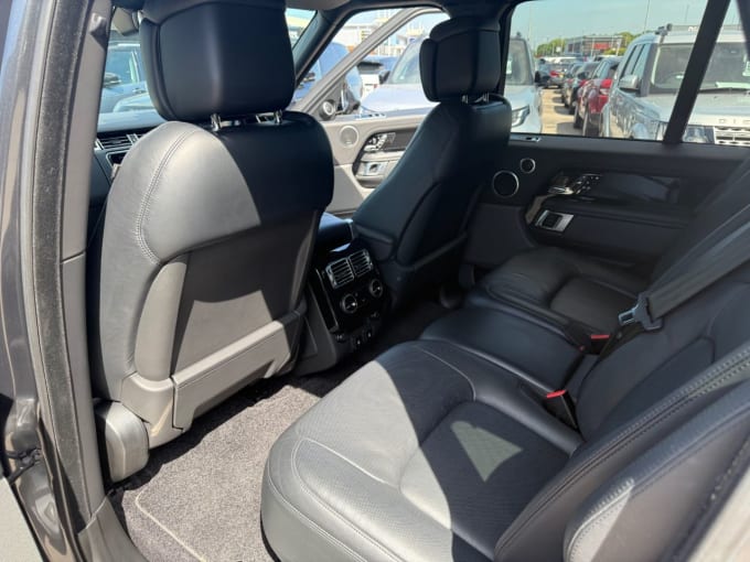 2025 Land Rover Range Rover