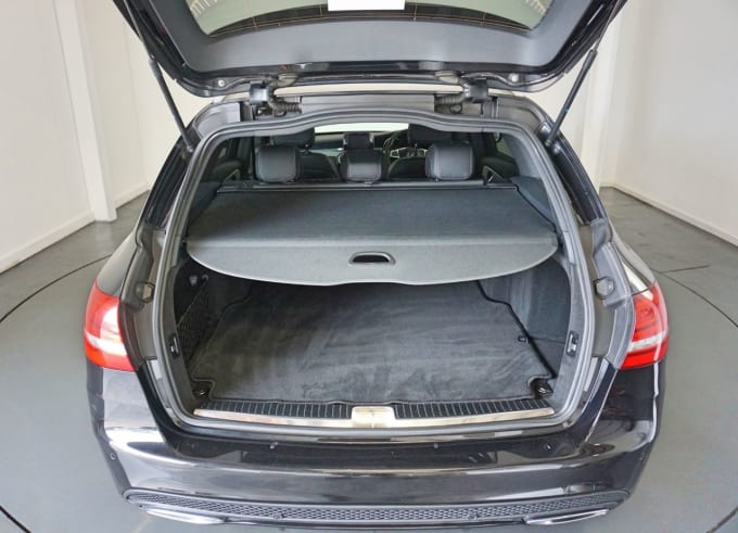 2025 Mercedes-benz C-class