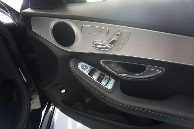 2025 Mercedes-benz C-class
