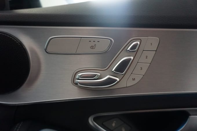 2025 Mercedes-benz C-class