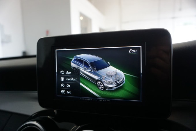 2025 Mercedes-benz C-class