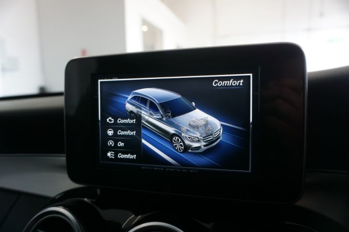2025 Mercedes-benz C-class