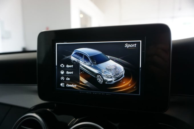 2025 Mercedes-benz C-class