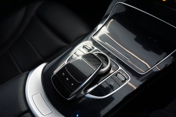 2025 Mercedes-benz C-class