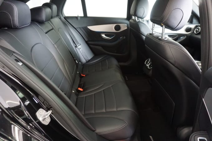 2025 Mercedes-benz C-class