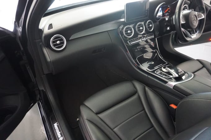 2025 Mercedes-benz C-class