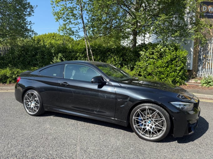 2025 BMW M4