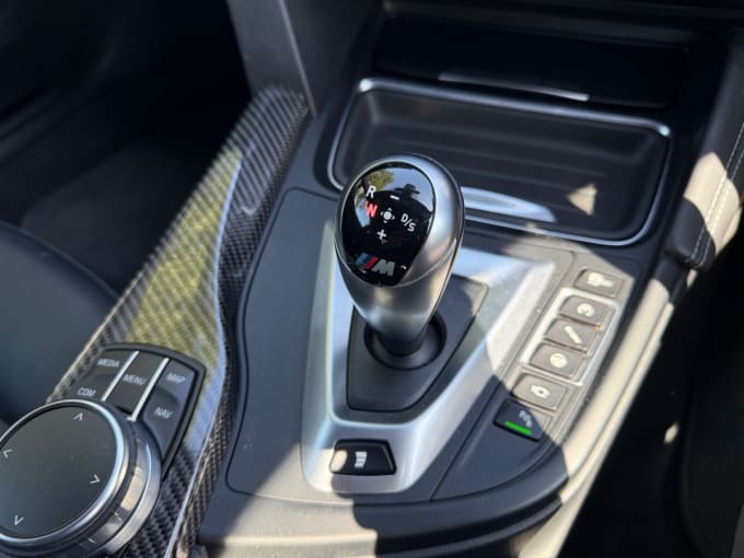 2025 BMW M4
