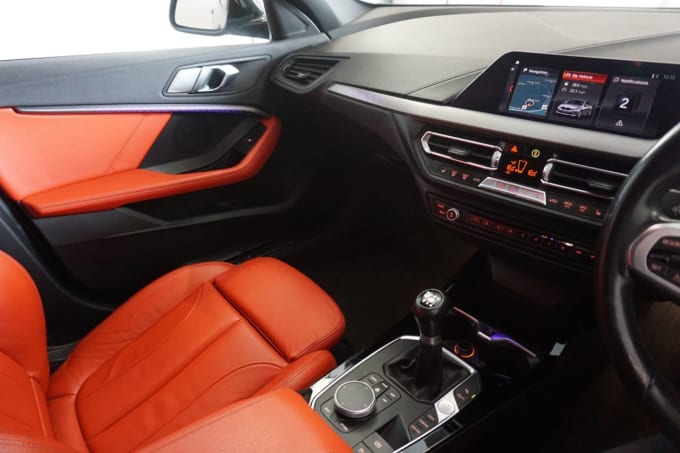 2025 BMW 1 Series