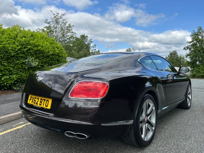 2025 Bentley Continental