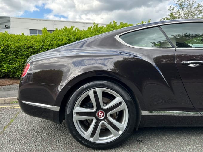 2025 Bentley Continental