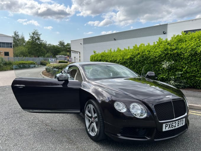 2025 Bentley Continental