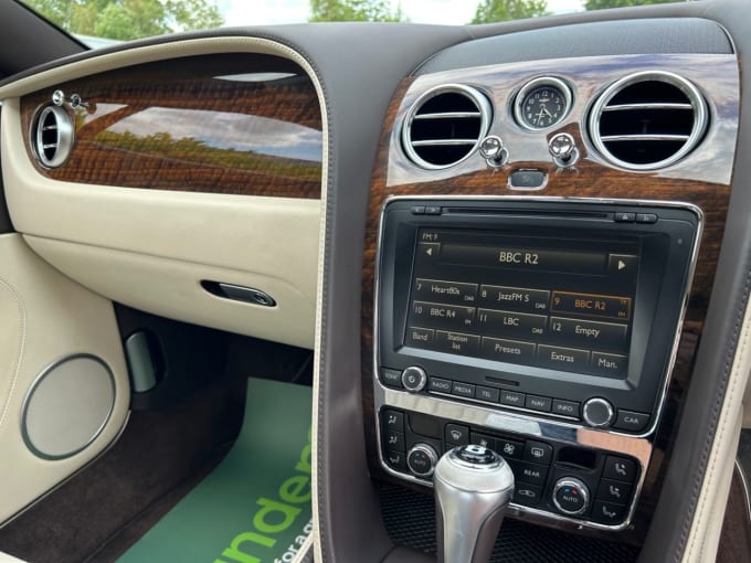 2025 Bentley Continental