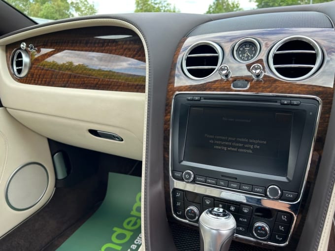 2025 Bentley Continental
