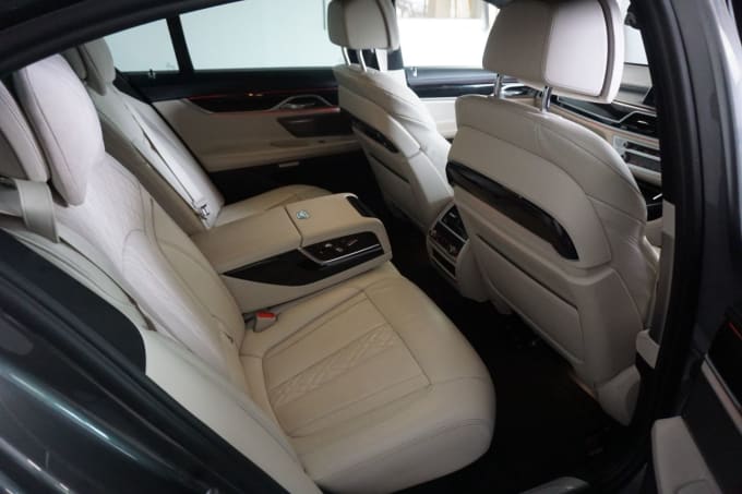 2025 BMW 7 Series