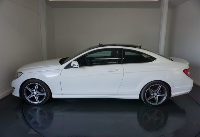 2025 Mercedes-benz C-class