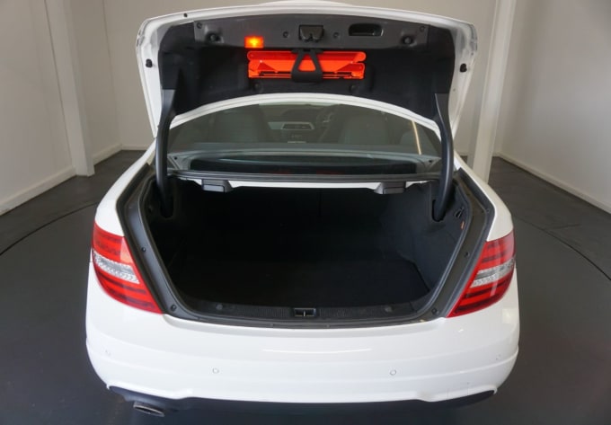 2025 Mercedes-benz C-class