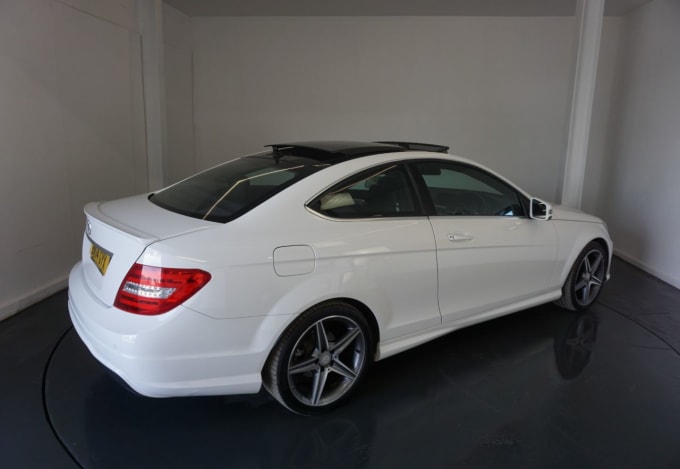 2025 Mercedes-benz C-class