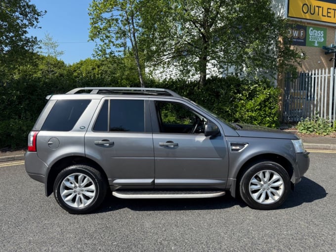 2025 Land Rover Freelander 2