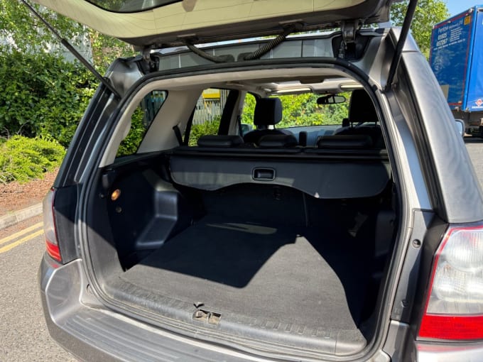 2025 Land Rover Freelander 2