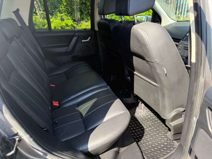 2025 Land Rover Freelander 2