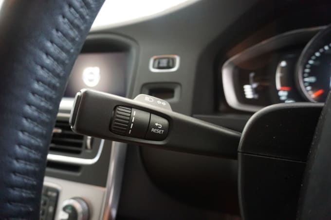 2025 Volvo V60 Cross Country