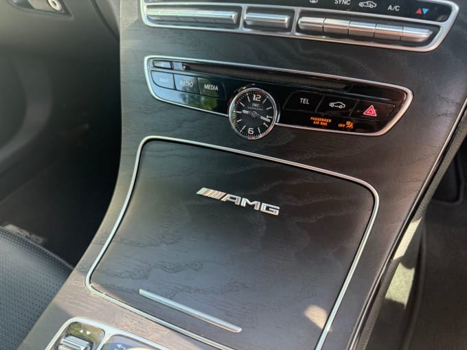 2025 Mercedes-benz C-class