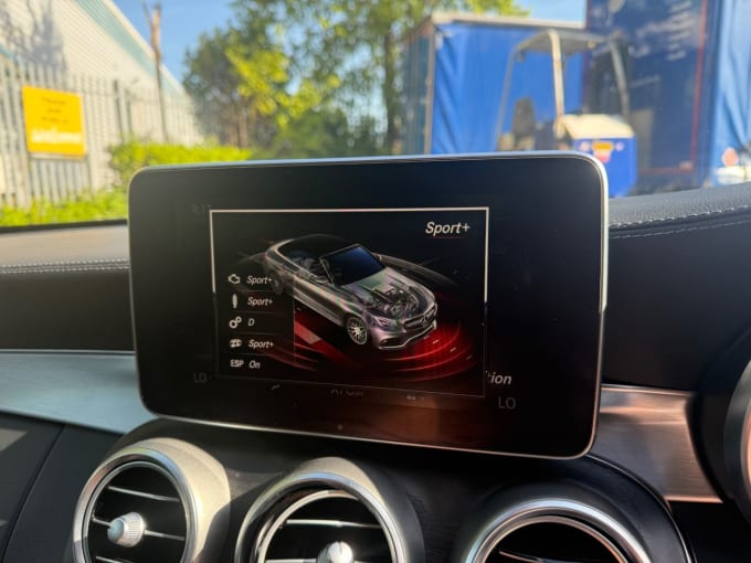 2025 Mercedes-benz C-class