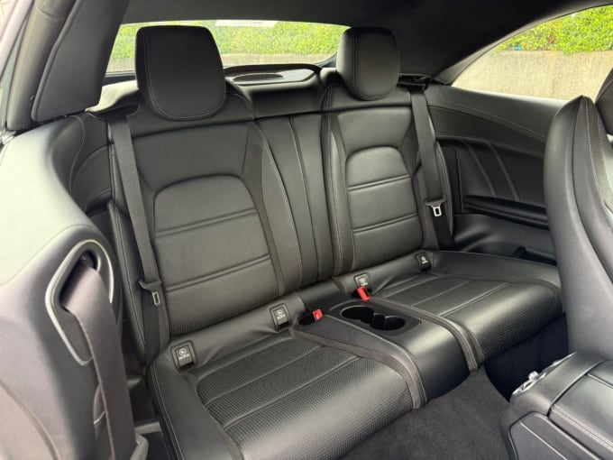 2025 Mercedes-benz C-class