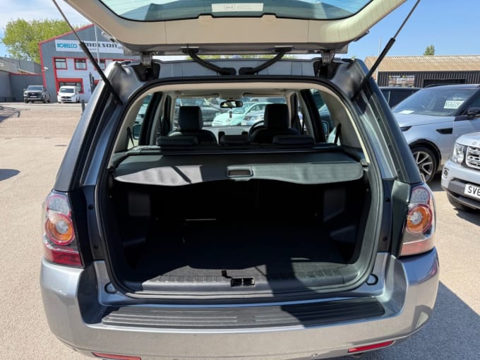 2025 Land Rover Freelander 2