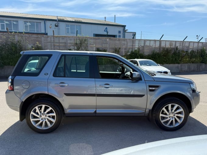 2025 Land Rover Freelander 2