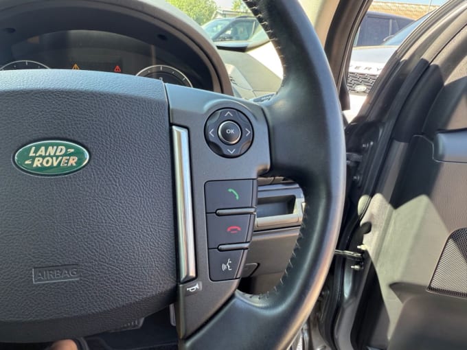 2025 Land Rover Freelander 2