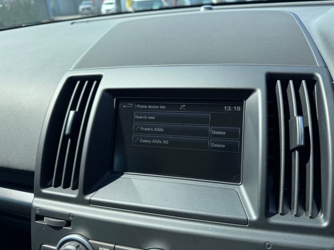2025 Land Rover Freelander 2