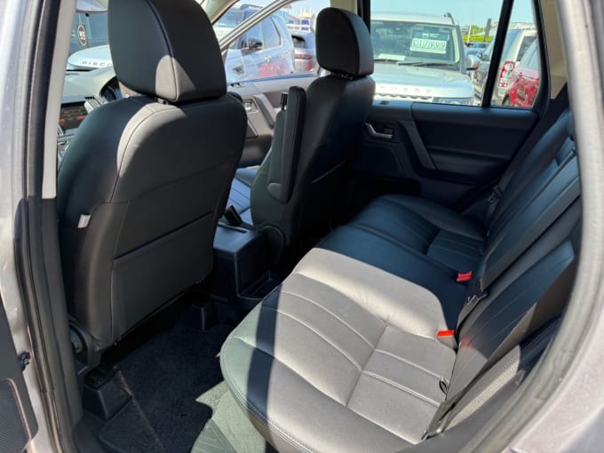 2025 Land Rover Freelander 2